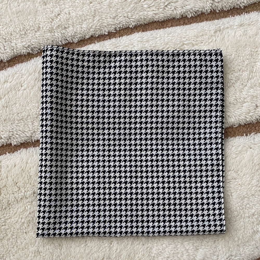 Classic Black and White Houndstooth Scarf/Bandana